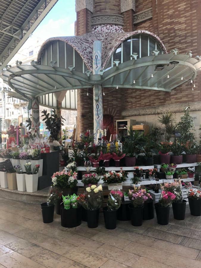 Colon Market Downtown Valencia Eksteriør bilde